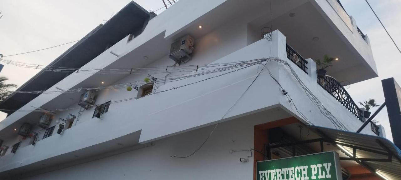 Отель Kavieya Residency Purnankuppam Экстерьер фото