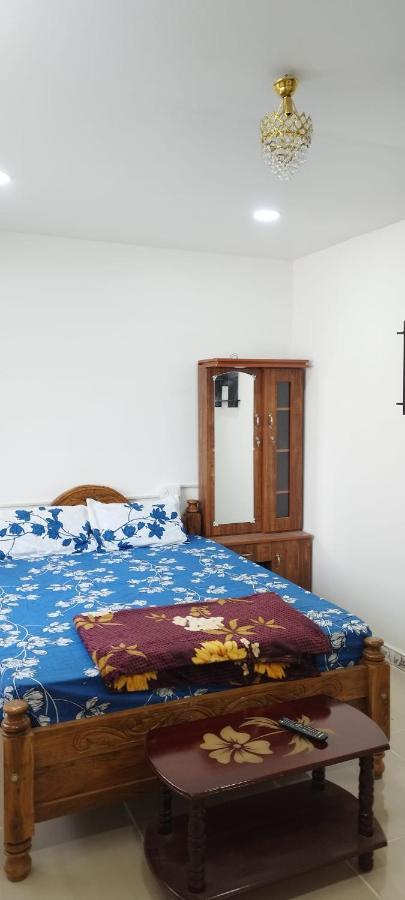 Отель Kavieya Residency Purnankuppam Экстерьер фото