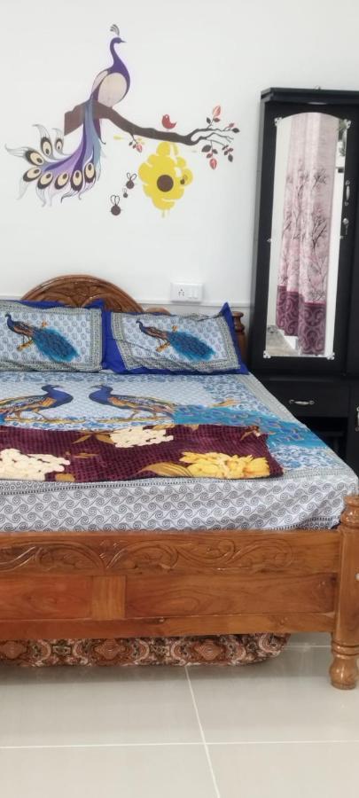 Отель Kavieya Residency Purnankuppam Экстерьер фото