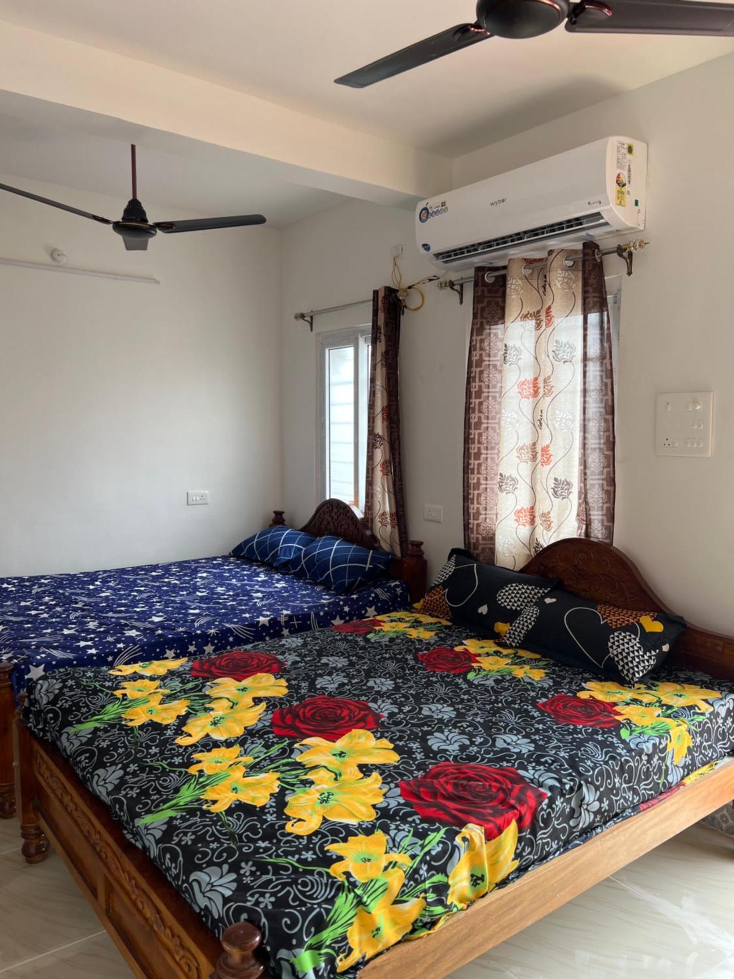 Отель Kavieya Residency Purnankuppam Экстерьер фото