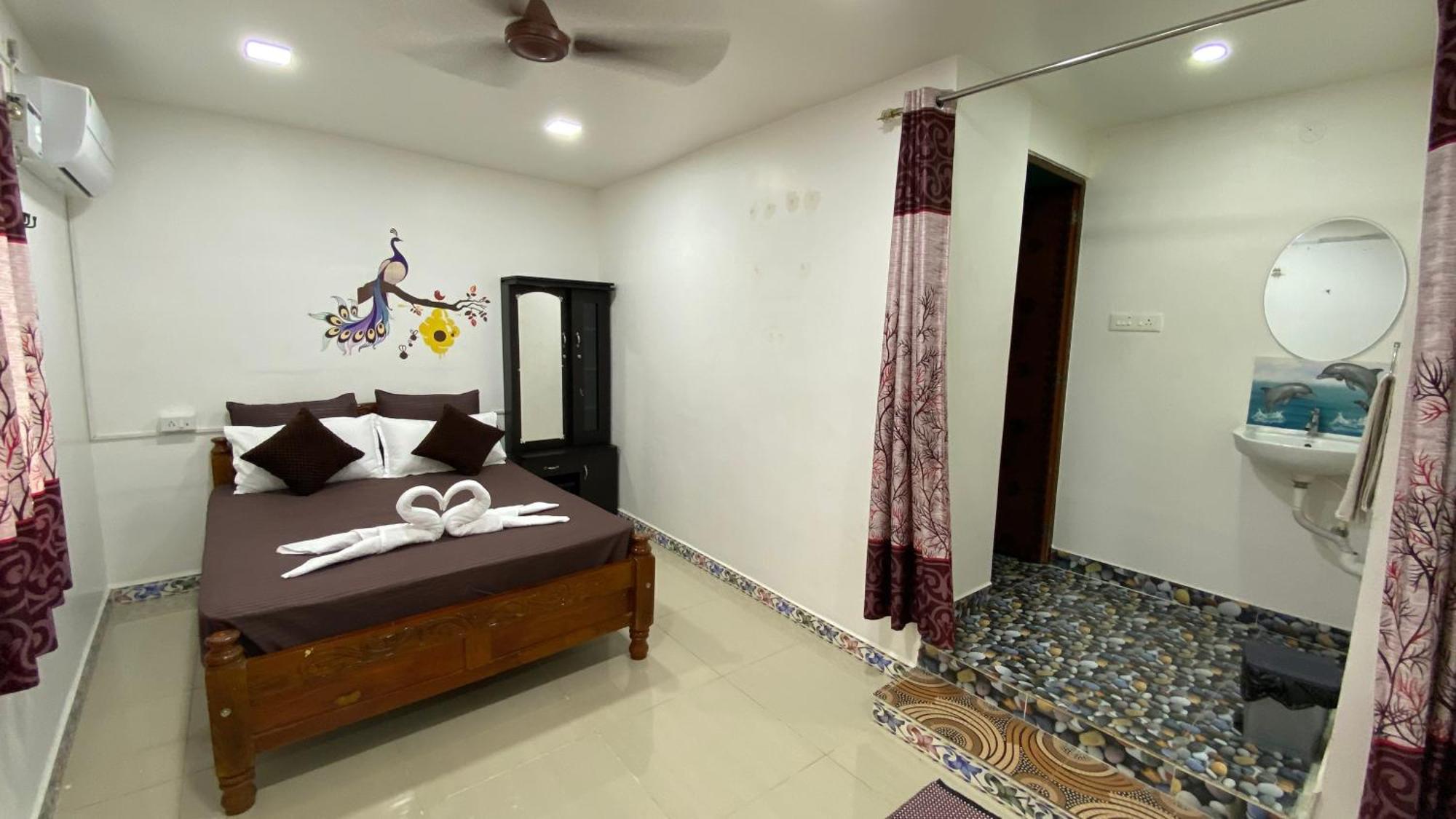 Отель Kavieya Residency Purnankuppam Экстерьер фото